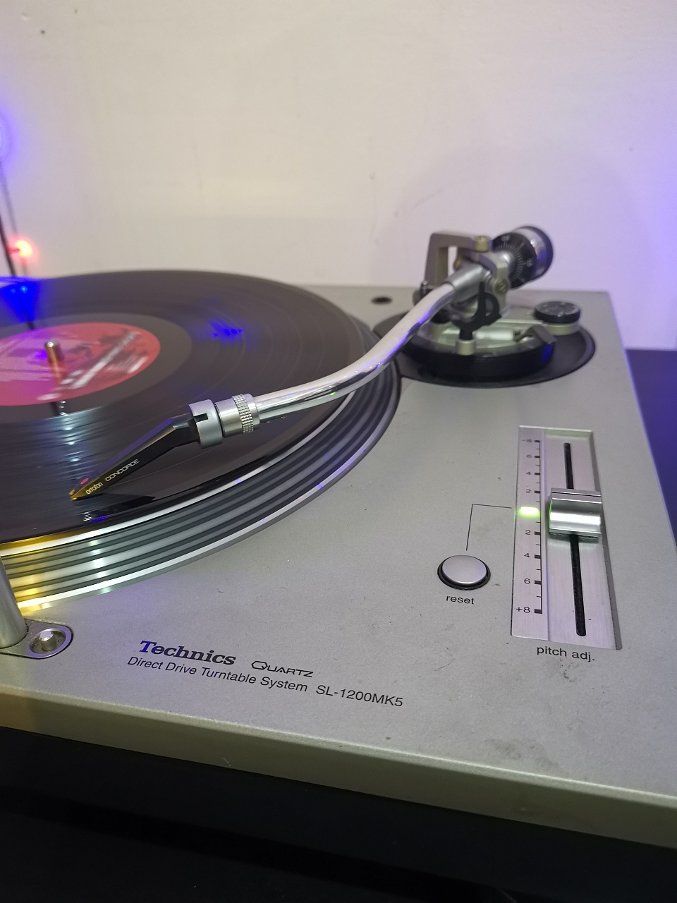 Vinyl player Technics SL1200 MK5 фото №4