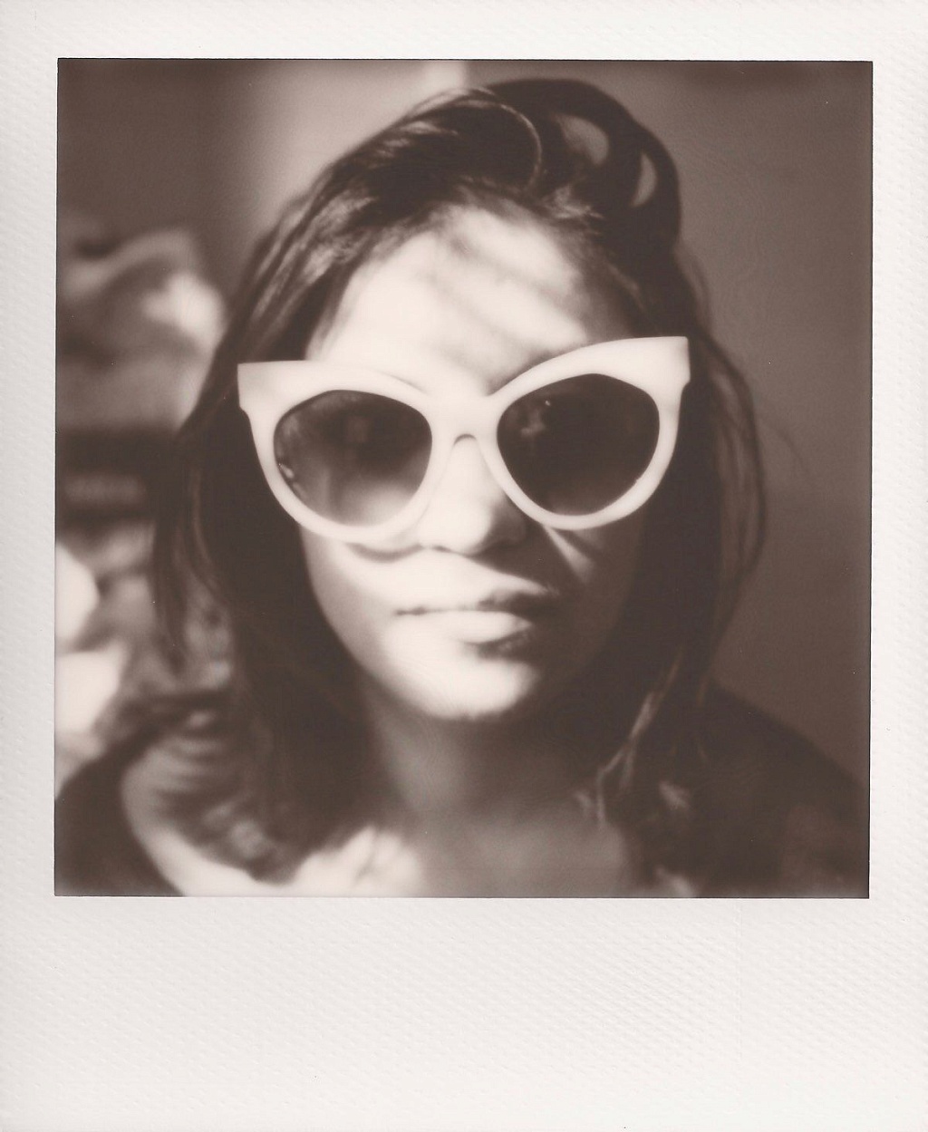 Polaroid SX-70 Black & White Film (Polaroid Originals) фото №10