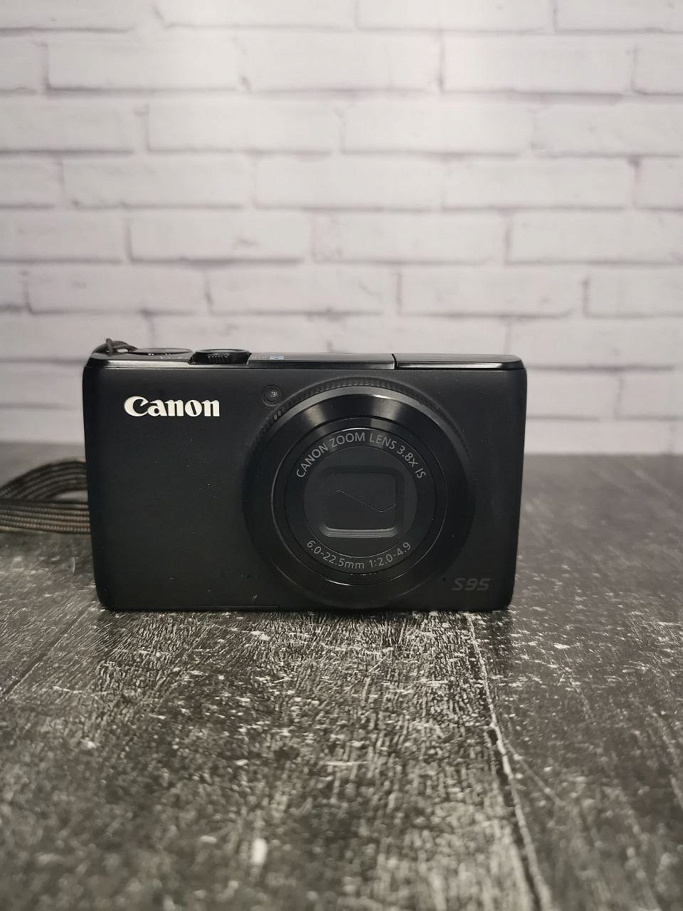Canon PowerShot S95 фото №2