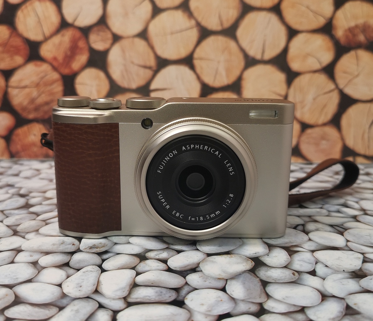 Fujifilm Xf10 Brown фото №2