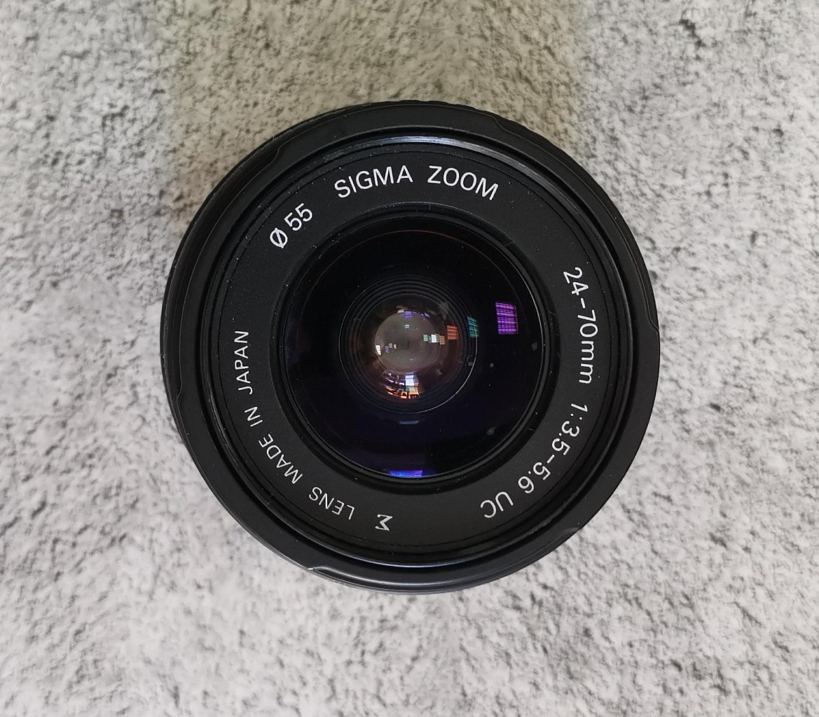 Sigma Zoom 24-70 mm f/3.5-5.6 (Уценка) фото №1