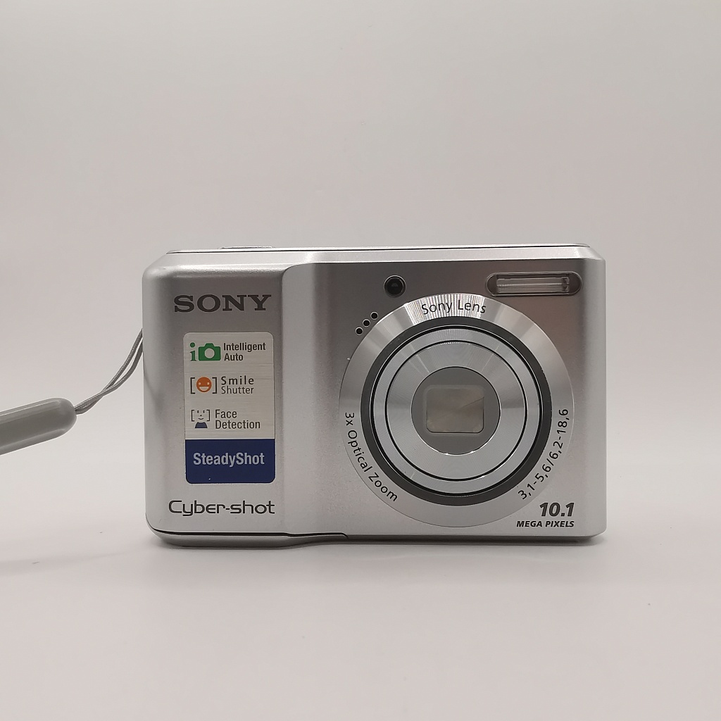 Sony Cyber-shot DSC-s1900 silver фото №1