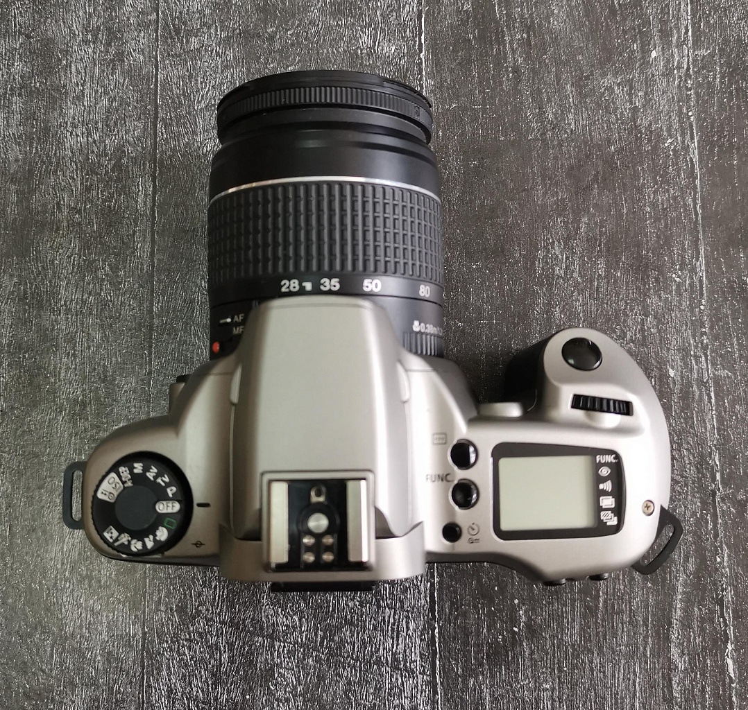 Canon EOS 3000N + Canon Zoom Lens EF 28-80mm F/3.5-5.6 II фото №2