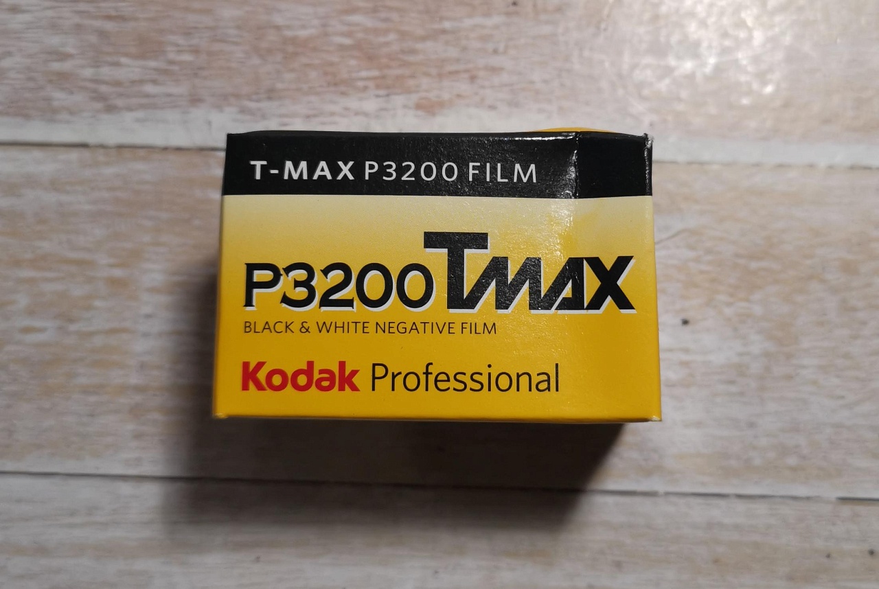 Kodak T-Max P3200 135/36 (Просрочка 08/2021) фото №1