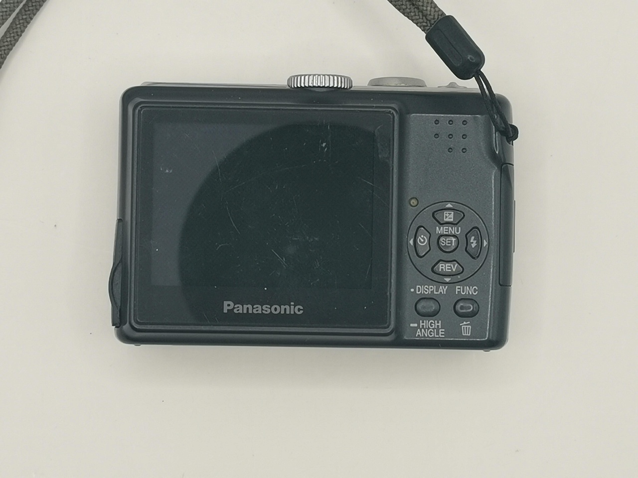 Panasonic Lumix DMC-LS75 фото №3