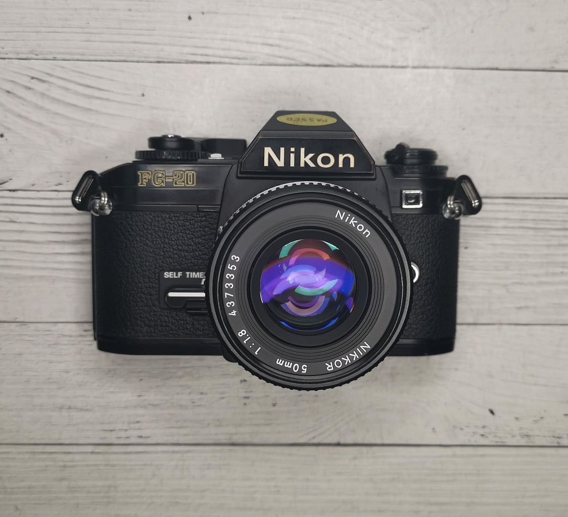 Nikon fg-20 + Nikkor 50 mm f/1.8 фото №1