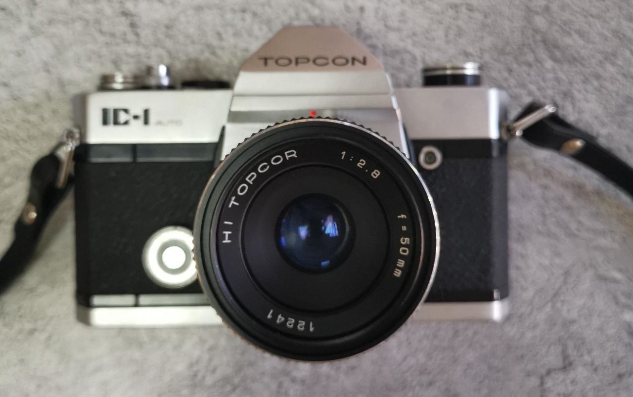 Topcon IC-1 Auto + HI Topcor 50 mm f/2.8 фото №1