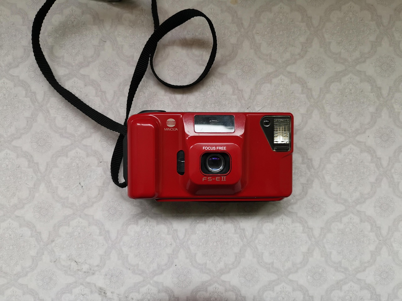 Пленочные камеры Minolta FS-E II купить в Москве в интернет-магазине | Wonderfoto