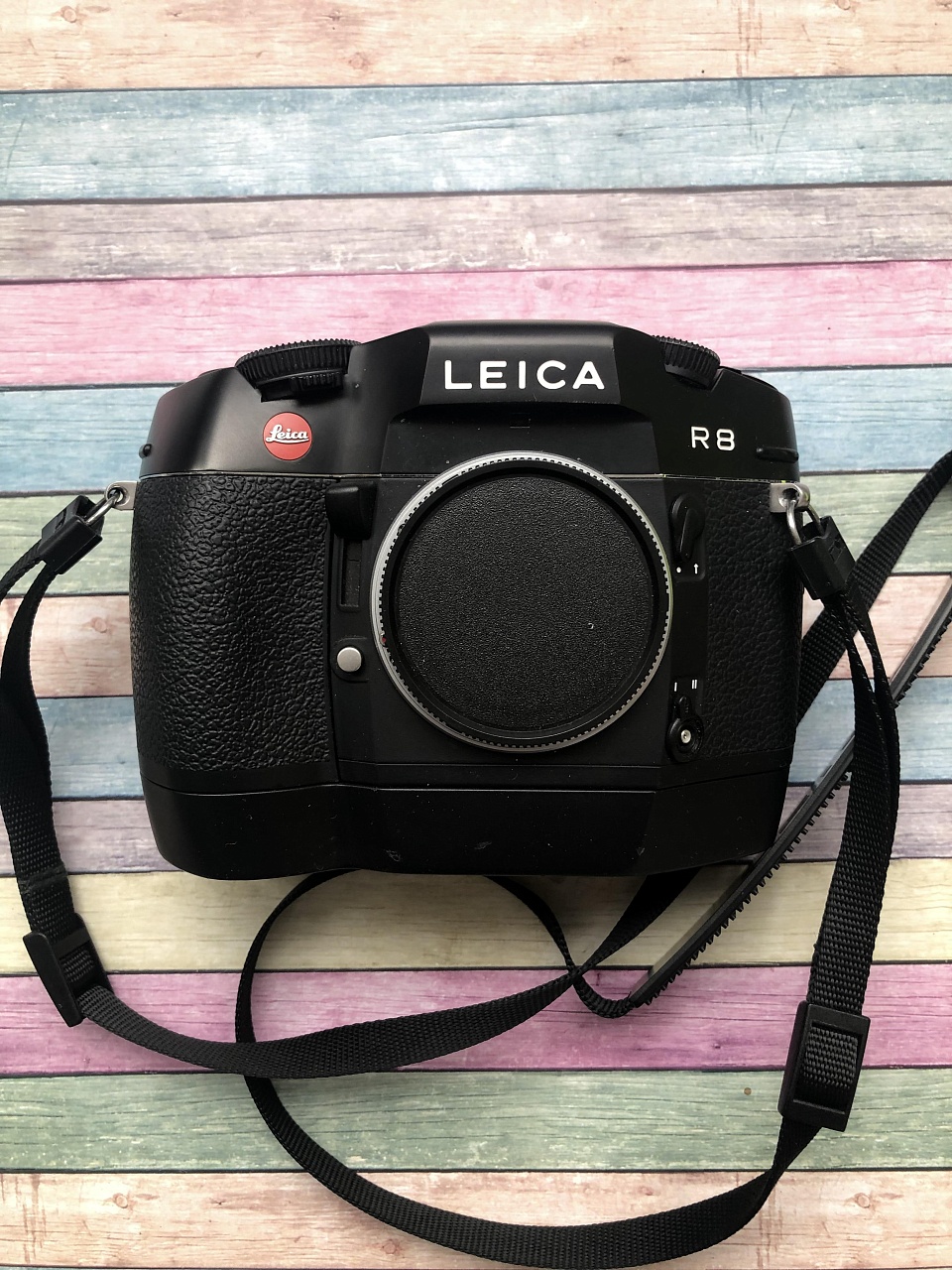 Leica R8 + моторная ручка фото №1