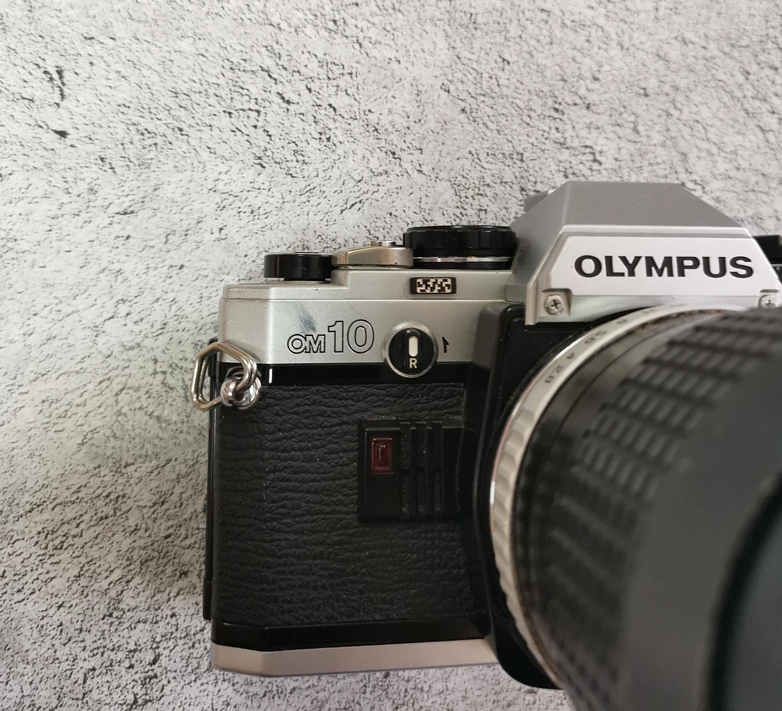 Olympus OM10 + Hoya tele-auto 135mm 1:2.8 фото №3