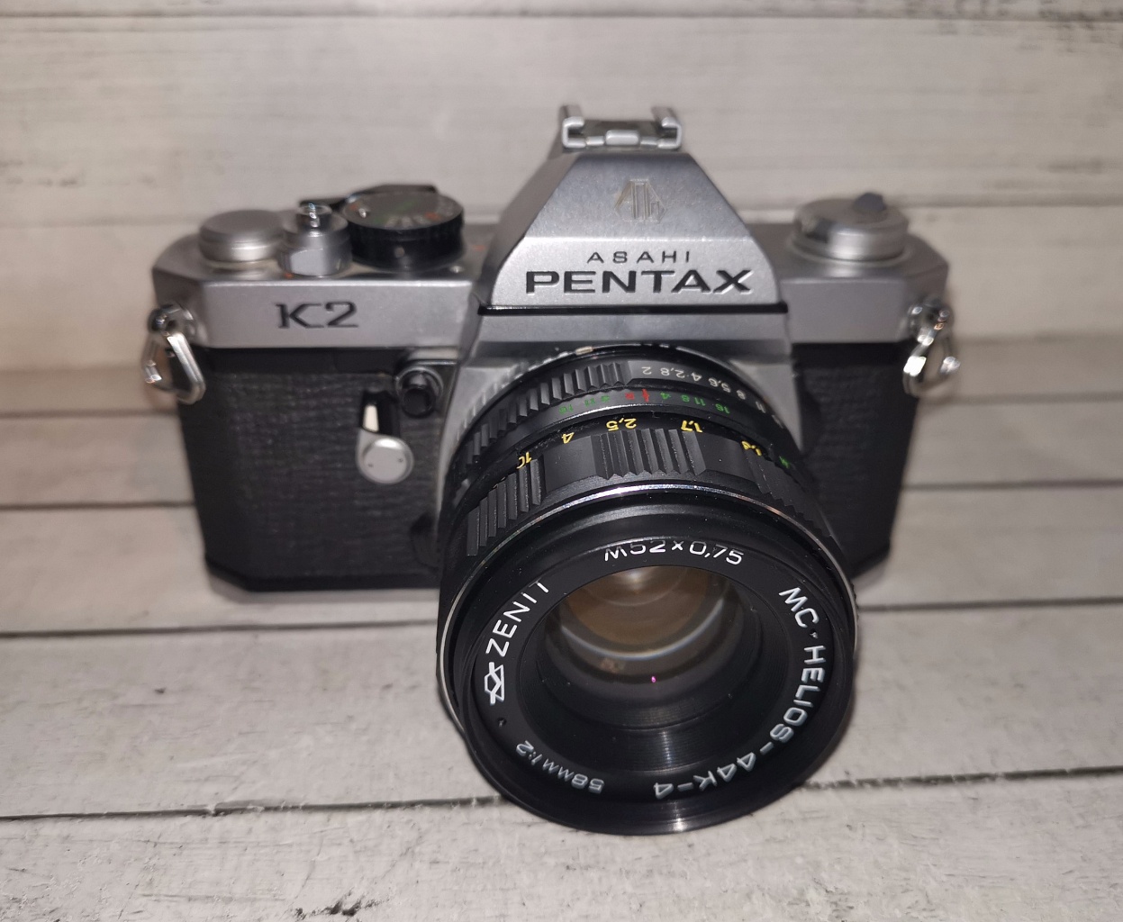 Pentax K2 + Zenit Helios 58 mm F/1.2 фото №1