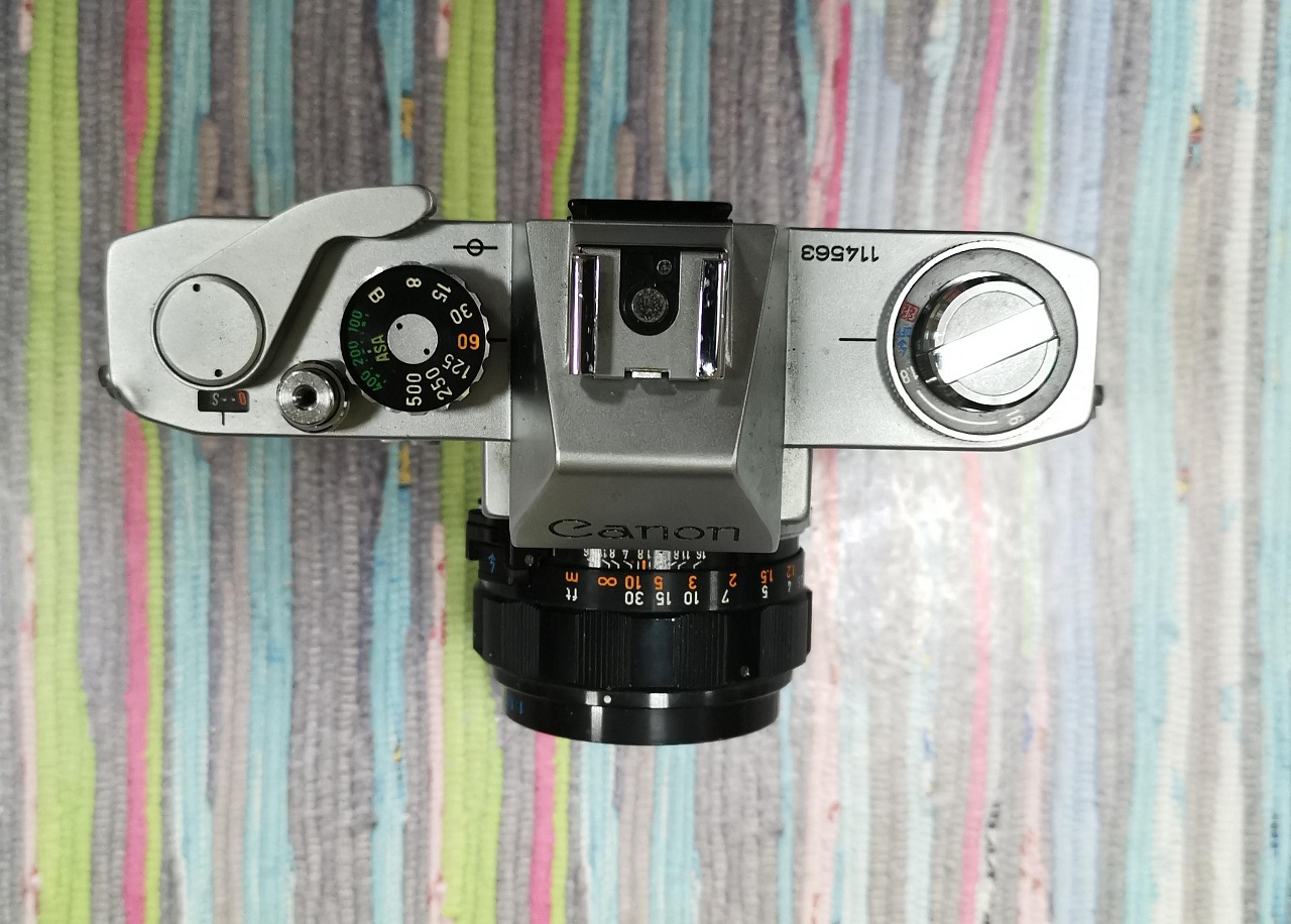 Canon EX auto + Canon Lens EX 50 mm f/1.8 фото №2
