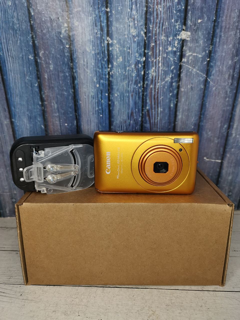 Canon Powershot SD1400 IS orange фото №1