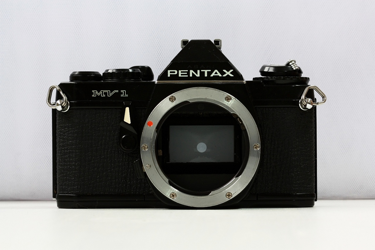 Pentax MV1 (body) фото №1