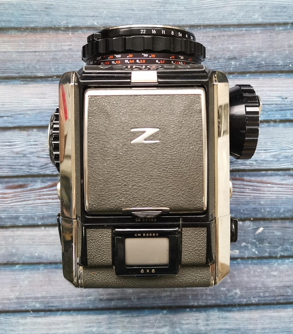 Zenza Bronica S2 + Nikkor-p 75 mm f/2.8 фото №2