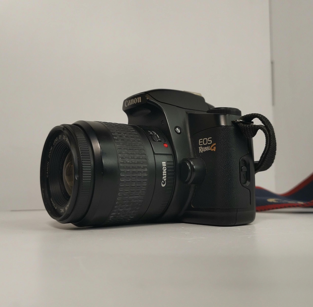 Canon EOS Kiss + Canon EF 35-80 mm f/4-5.6 III black фото №1
