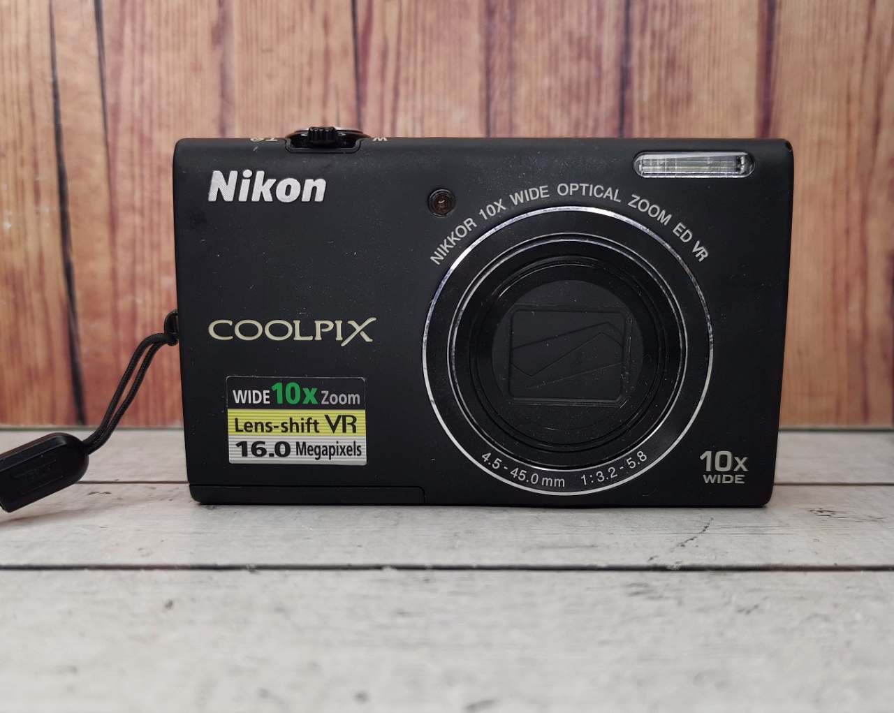 Nikon Coolpix s6200 фото №1