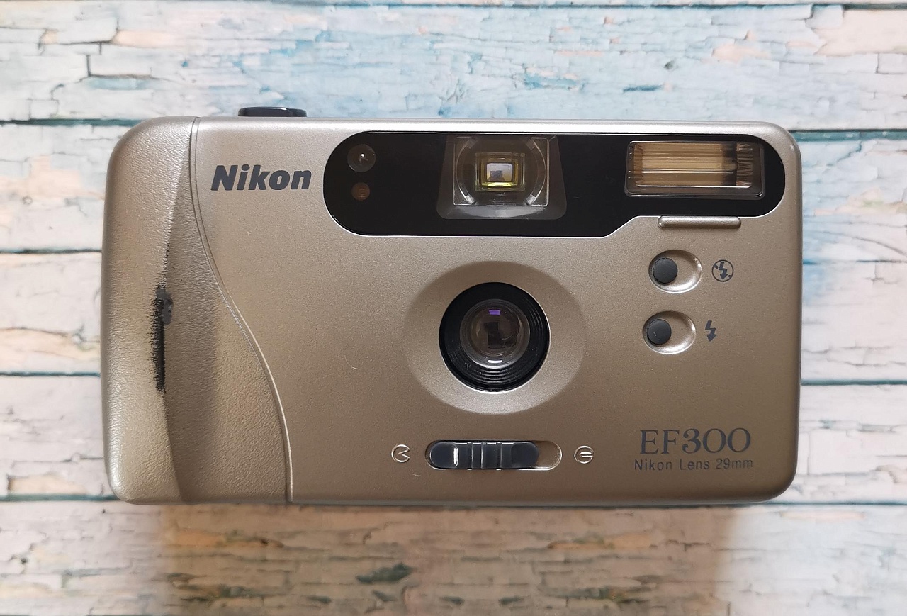 Nikon EF300 / Nice Touch 4 фото №1