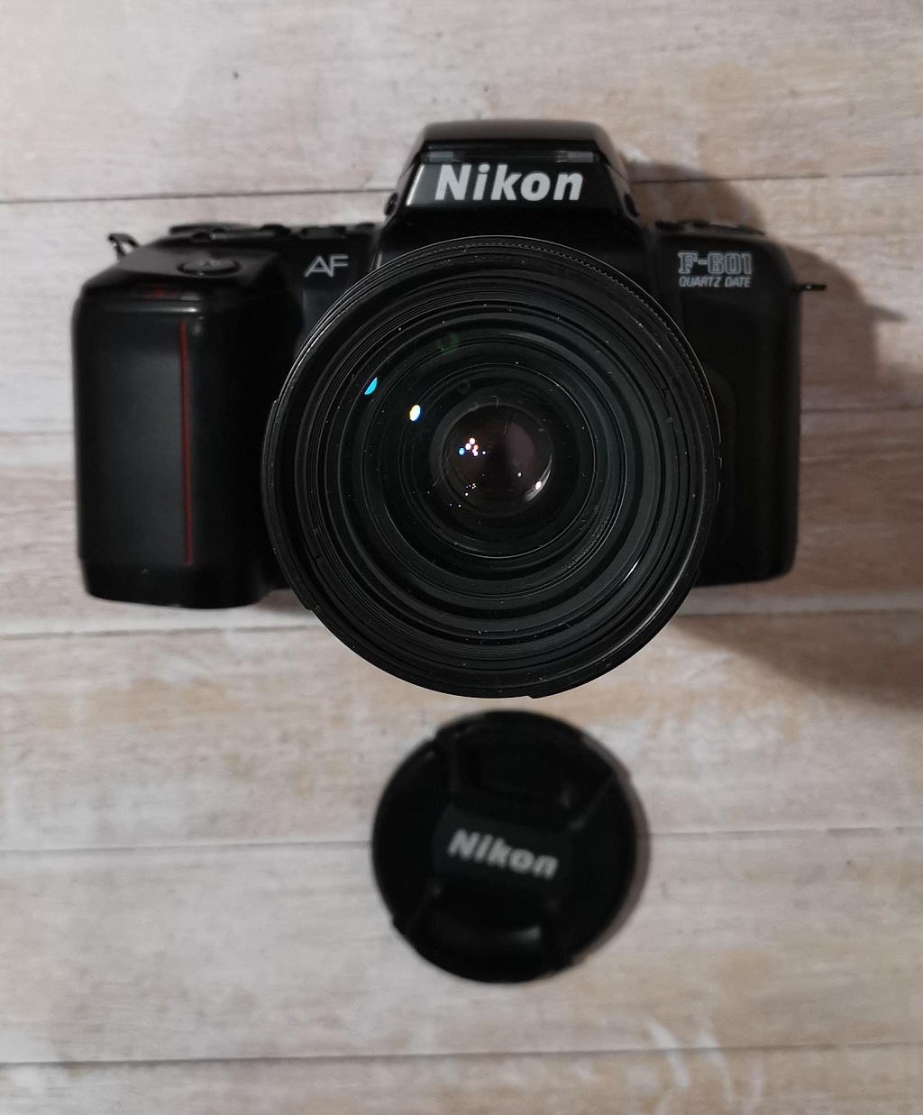 Nikon F601 QD + AF Nikkor 28-85 mm F/3.5-4.5 фото №1