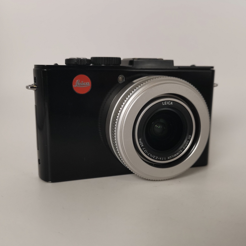 Leica D-Lux 6 Glossy Black фото №1