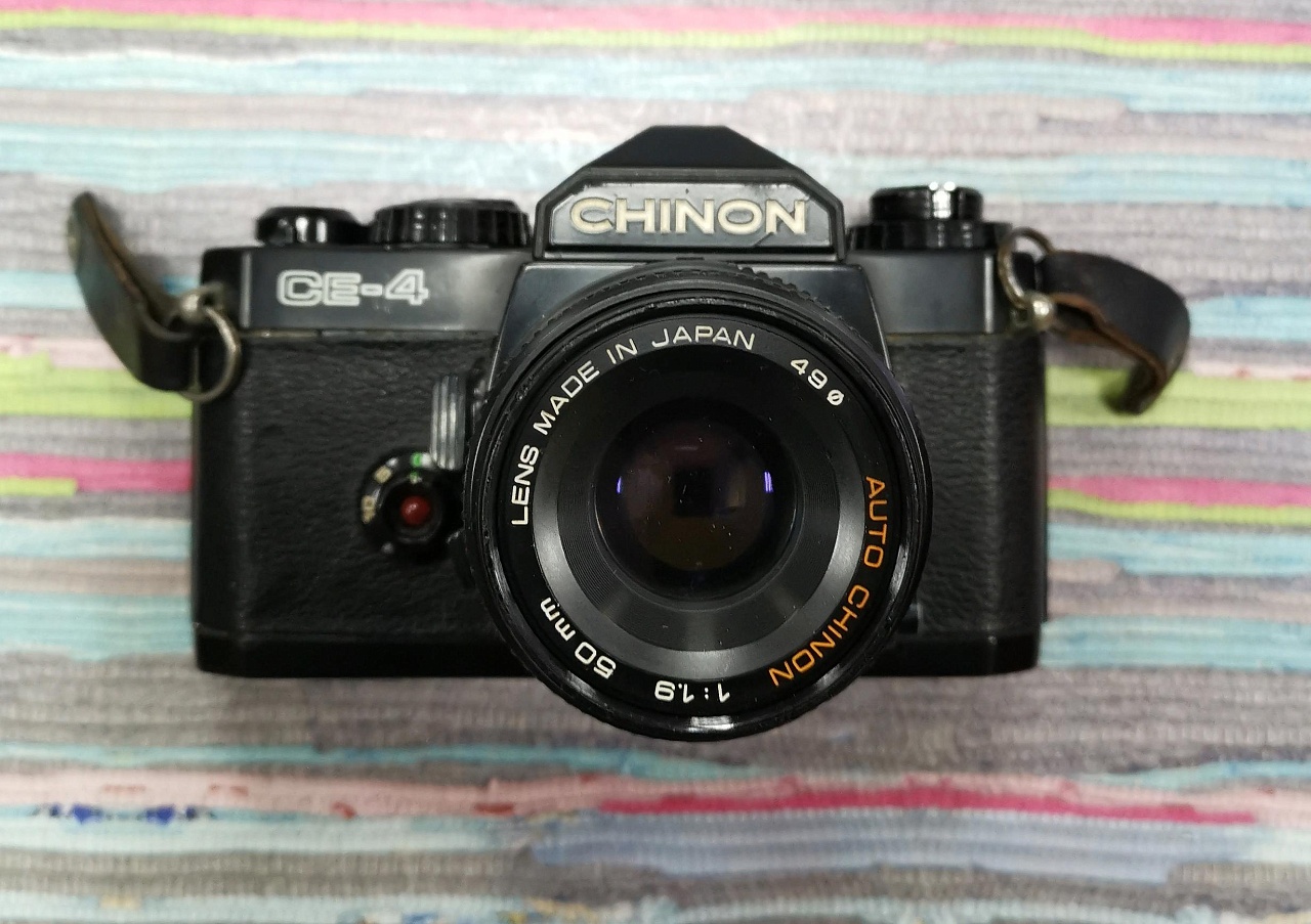Chinon ce-4 + Auto chinon 50 mm f/1.9 фото №1