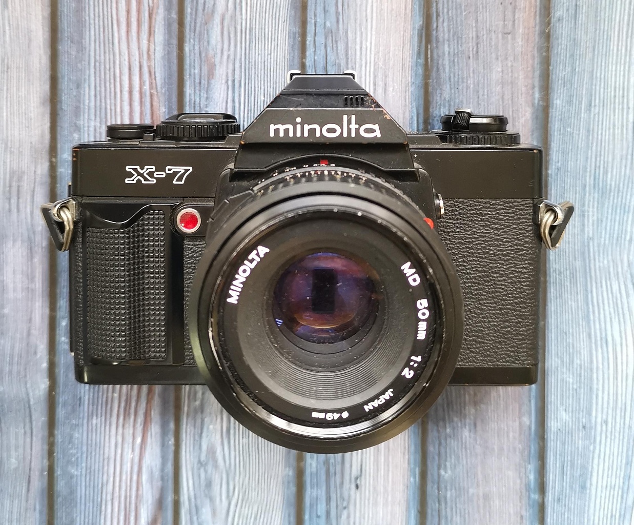 Minolta X-7 + Minolta md 50 mm f/2 фото №1