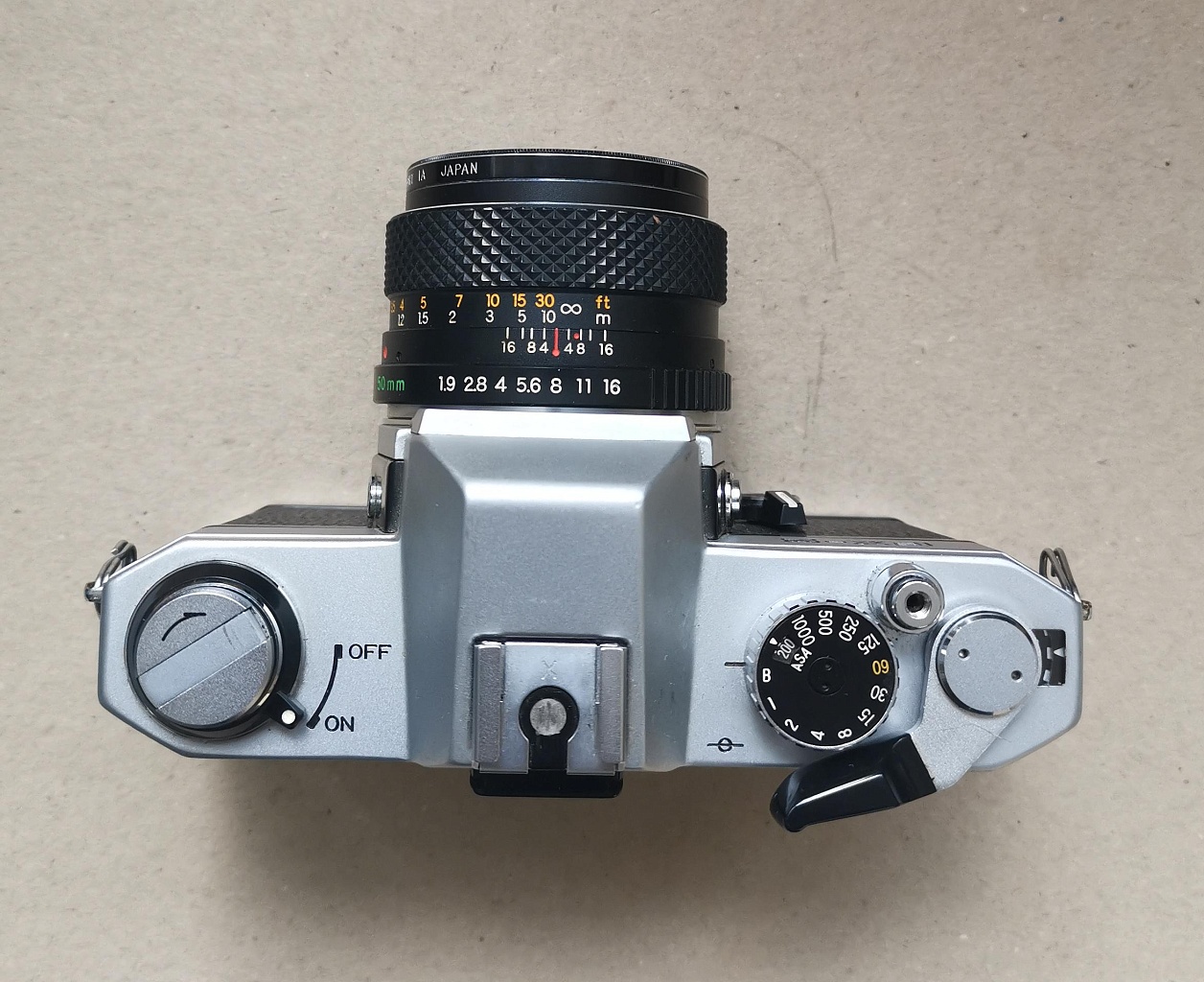 Yashca FX-2 + Yashica Lens DSB 50 mm f/1.9 фото №2