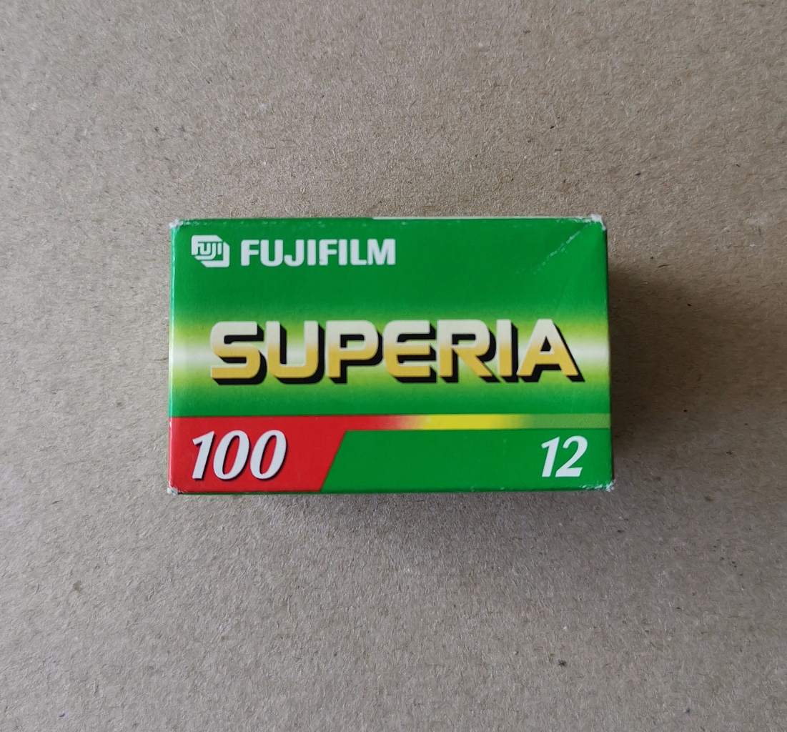 Fujifilm Superia 100/12 (просрочена) фото №1