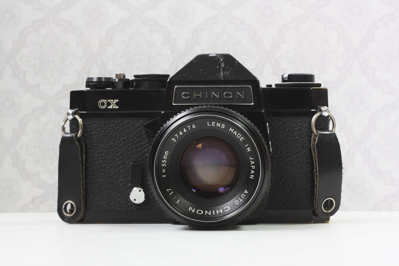 Chinon CX + Chinon Auto 55 mm f/1.7 фото №1