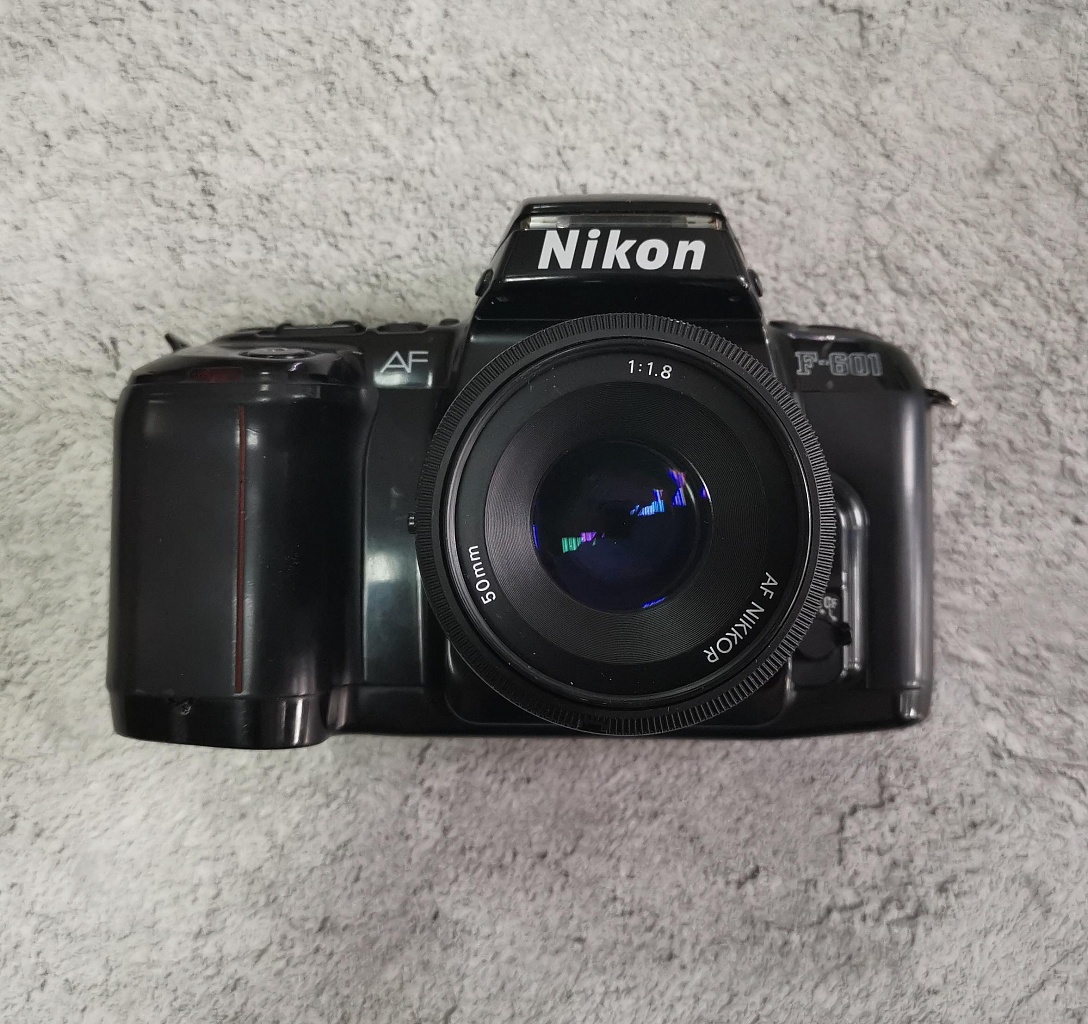 Nikon F-601 + Nikkor AF 50 mm 1.8 фото №4