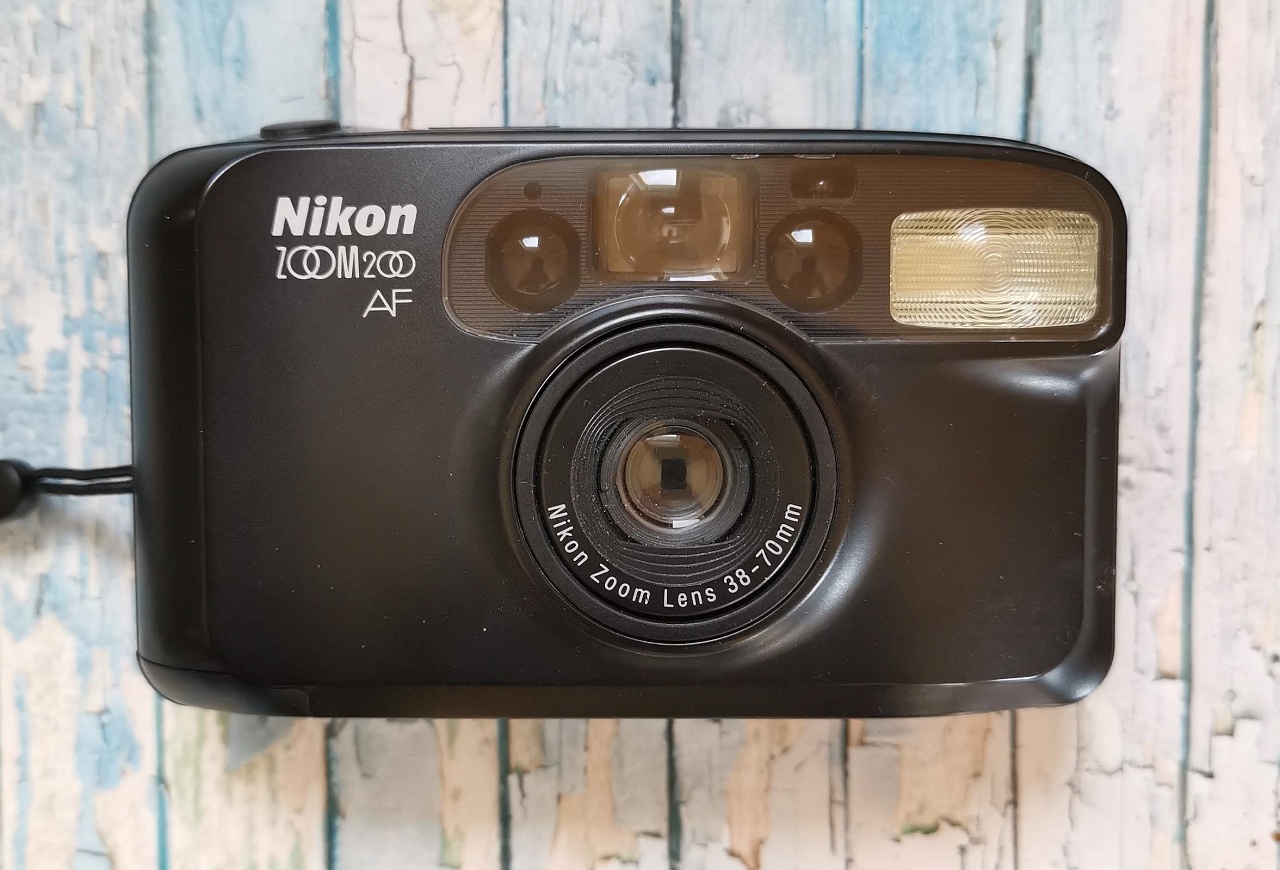 Nikon zoom 200/One Touch Zoom (состояние 4) фото №1