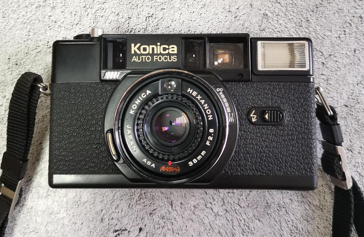 Konica C35 AF2 - フィルムカメラ