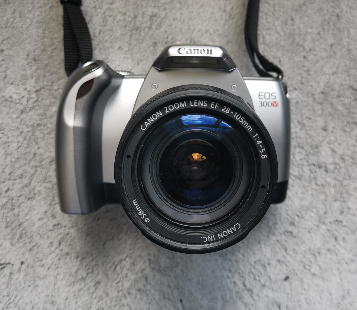 Canon EOS 300v + Canon EF 28-105 mm f/4-5.6 фото №1