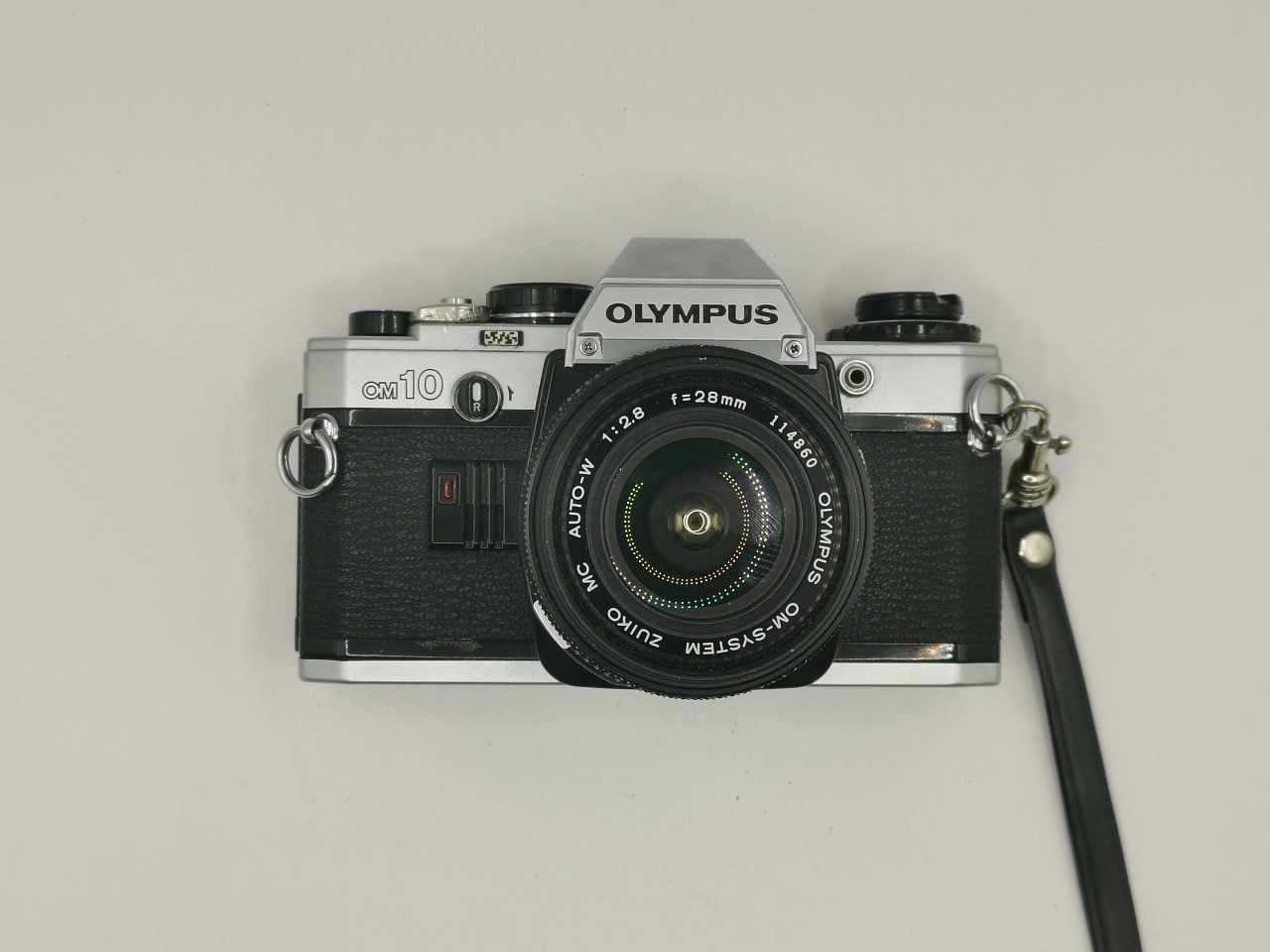 Olympus OM-10 + Olympus OM-System Zuiko 28 mm f/ 2.8 Auto-W фото №1