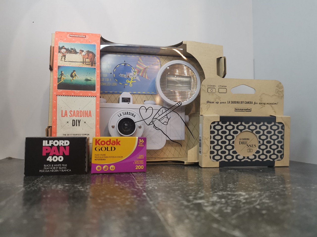 подарочный набор lomography la sardina diy фото №2