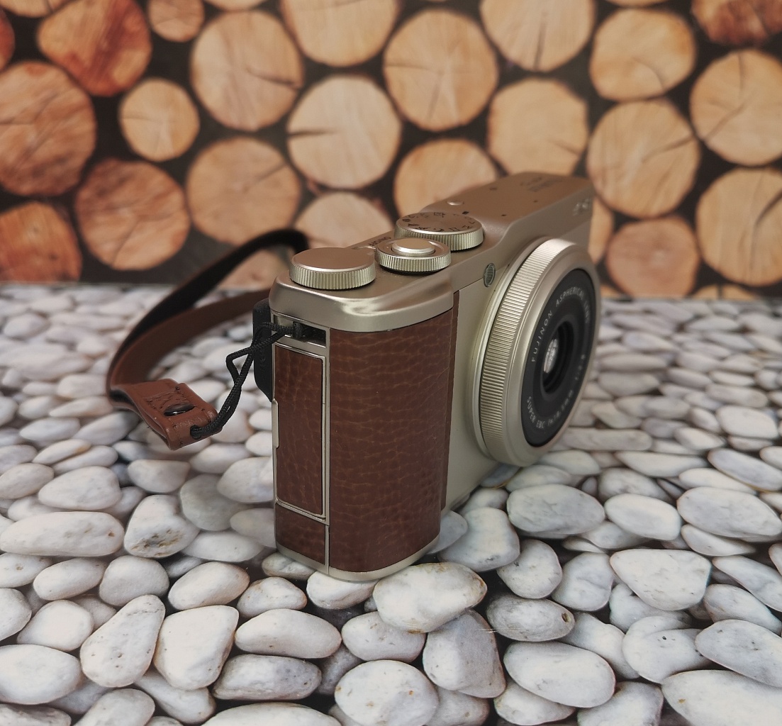 Fujifilm Xf10 Brown фото №3