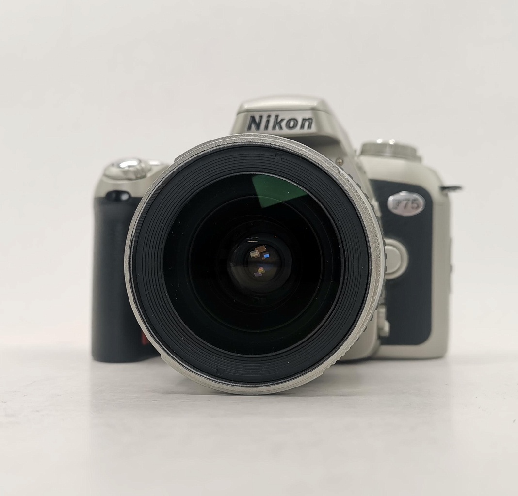 Nikon F75 + Nikon Nikkor AF 28-80 mm silver фото №3