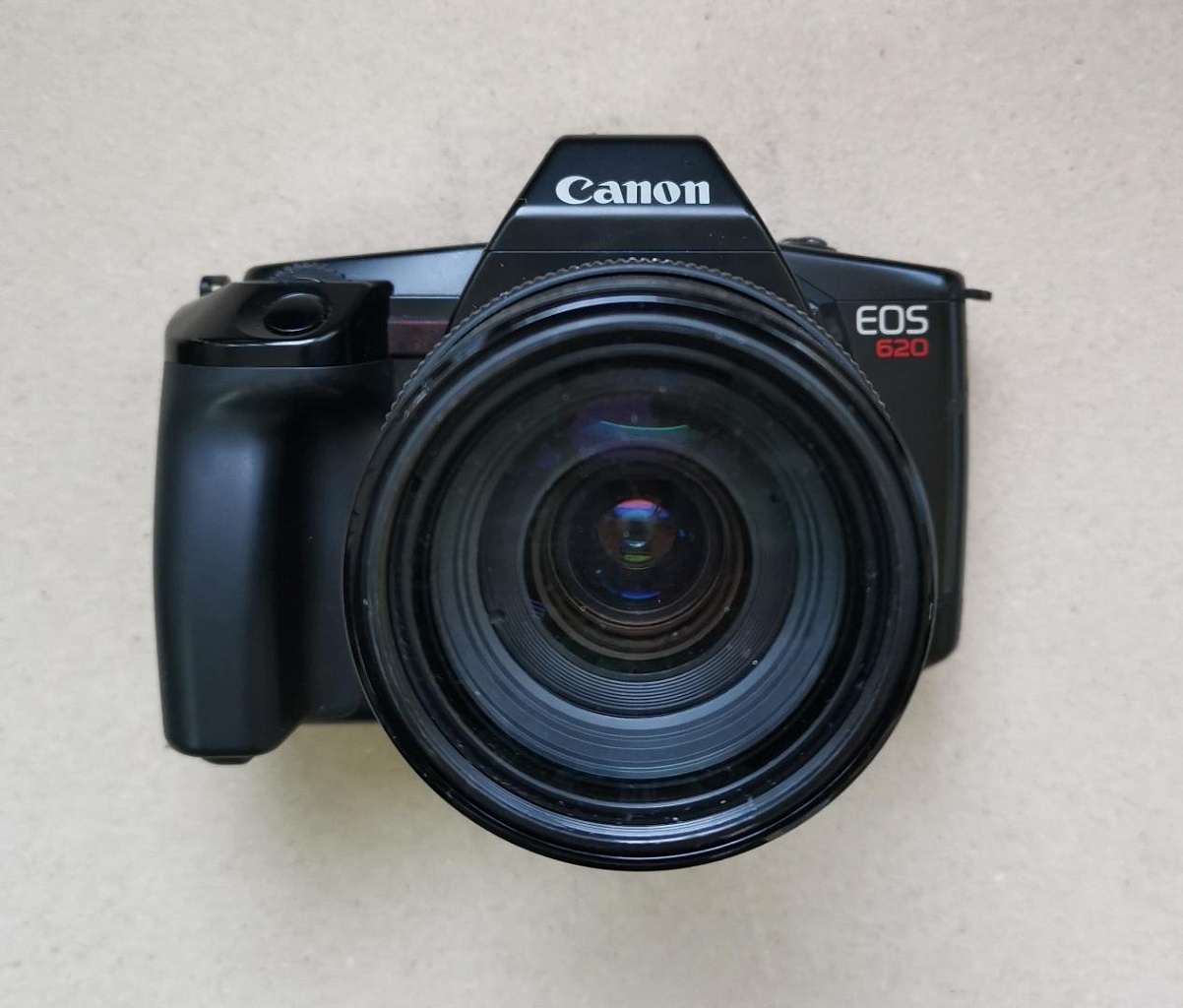 Canon EOS 620 + Canon Zoom EF 35-105 mm f/3.5-4.5 фото №1