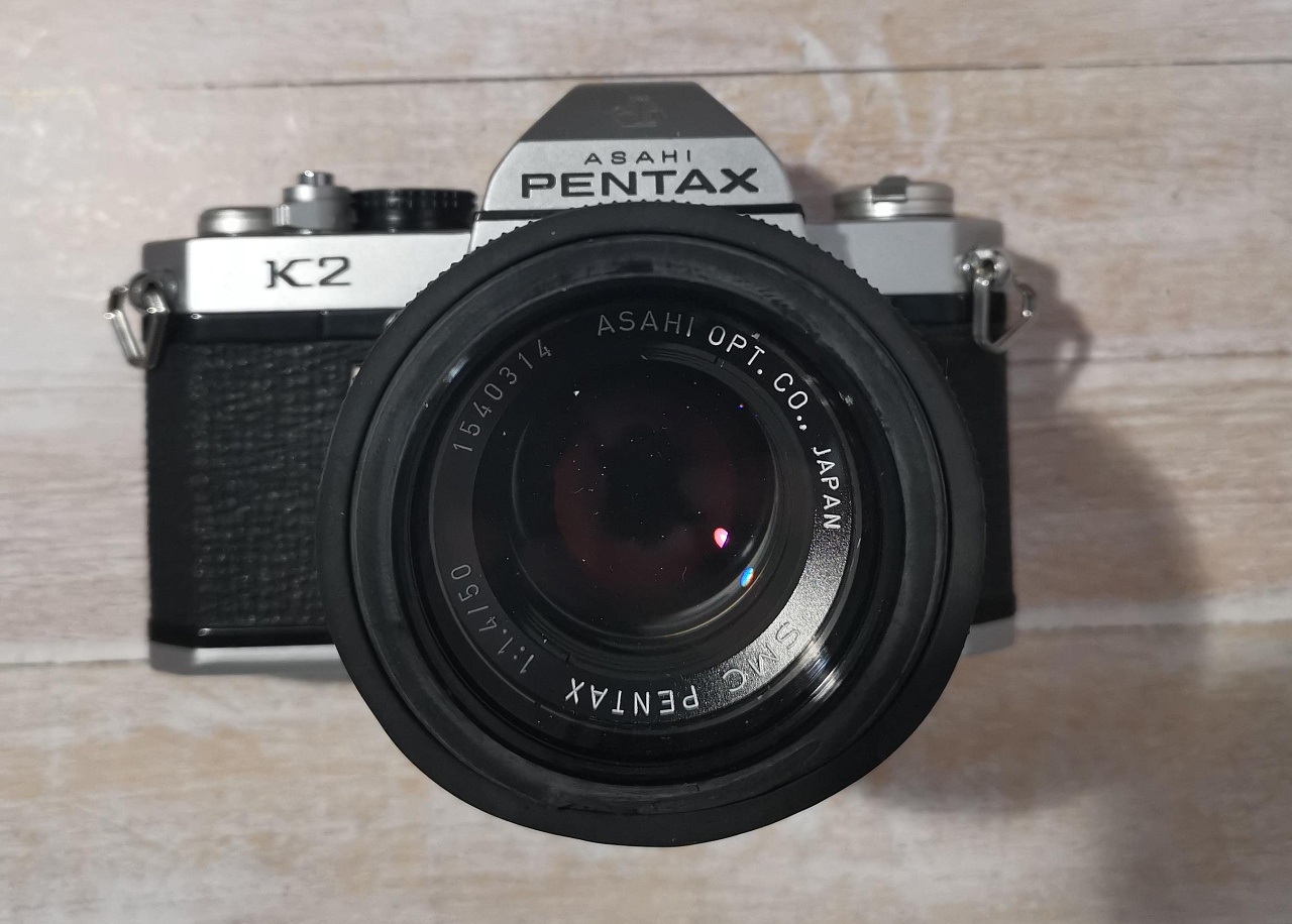 Pentax K2 + SMC Pentax 50 mm F/1.4 фото №1