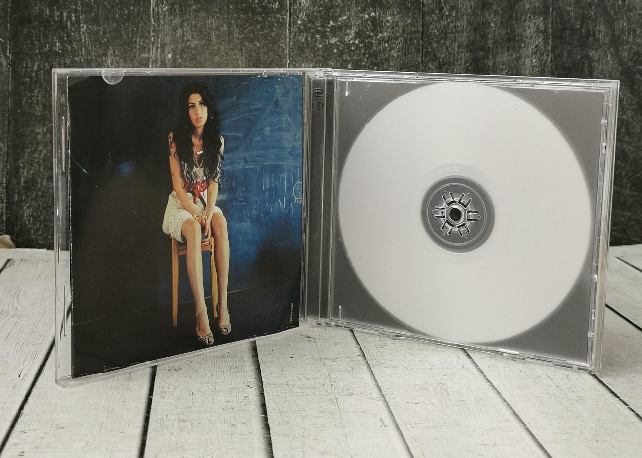 Amy Winehouse - Back to Black (CD) фото №3
