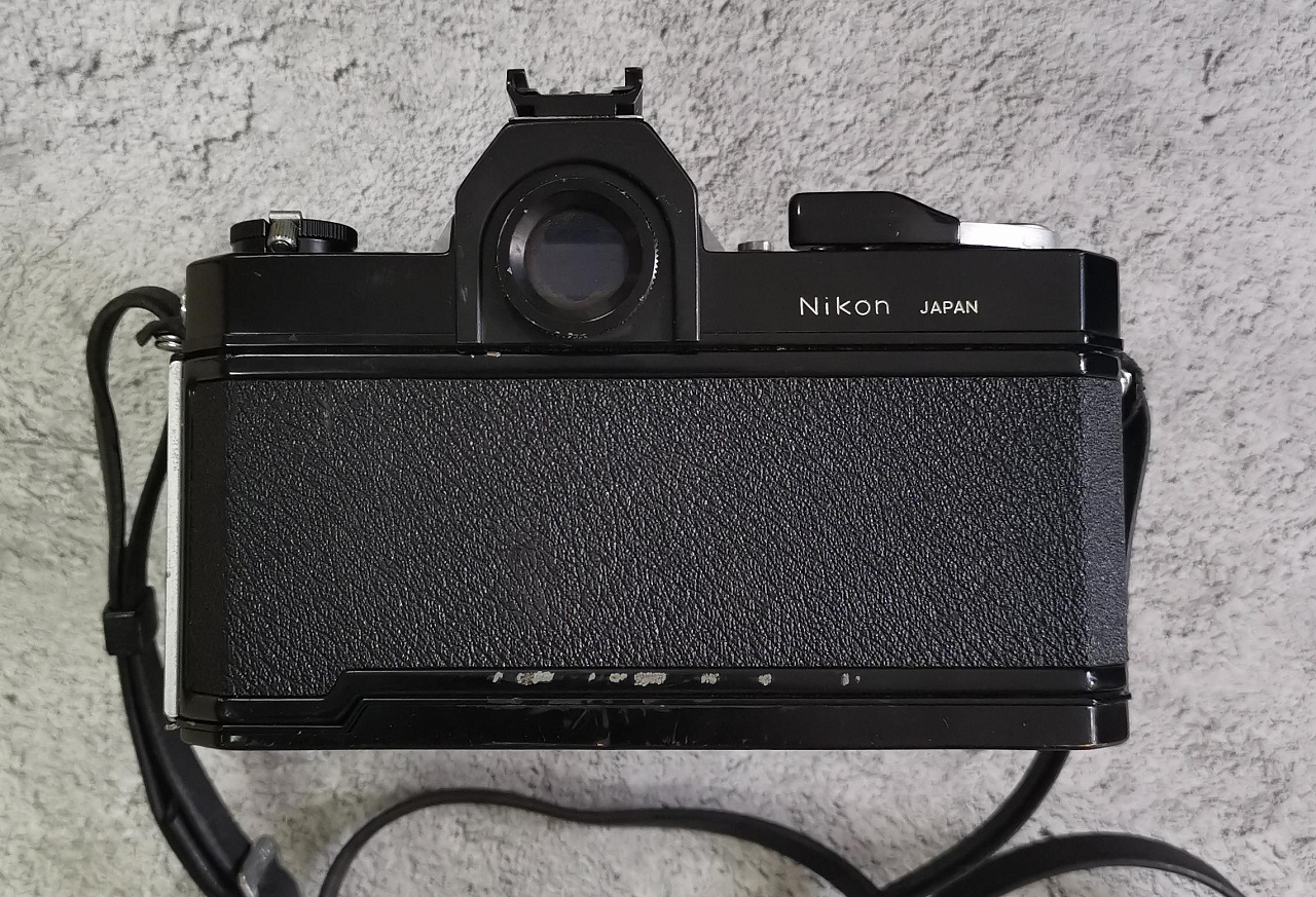 Nikomat FTn + Nikon 50 mm F/2 фото №3