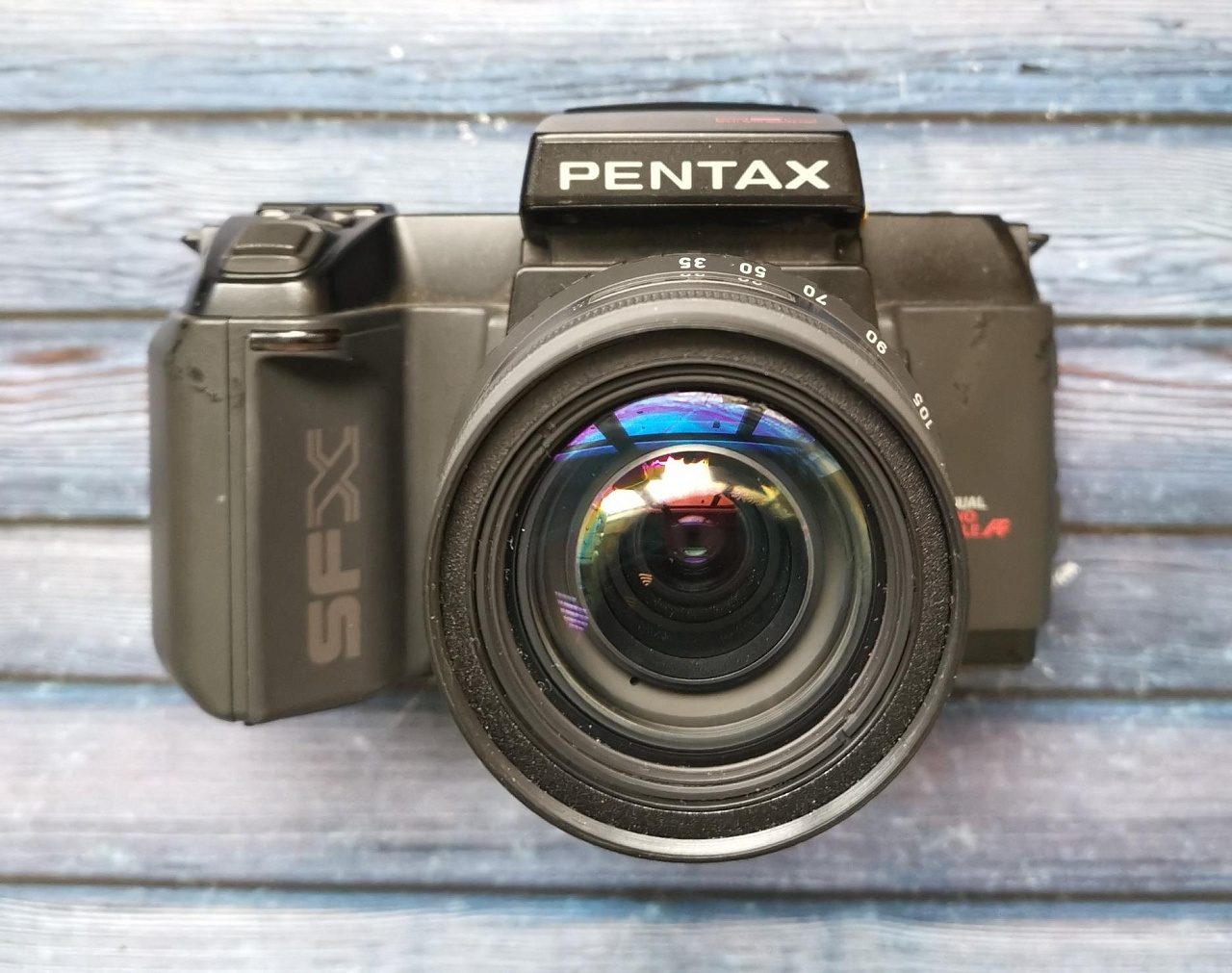 Pentax sfx/sf1 + SMC Pentax-F 35-105 mm фото №1