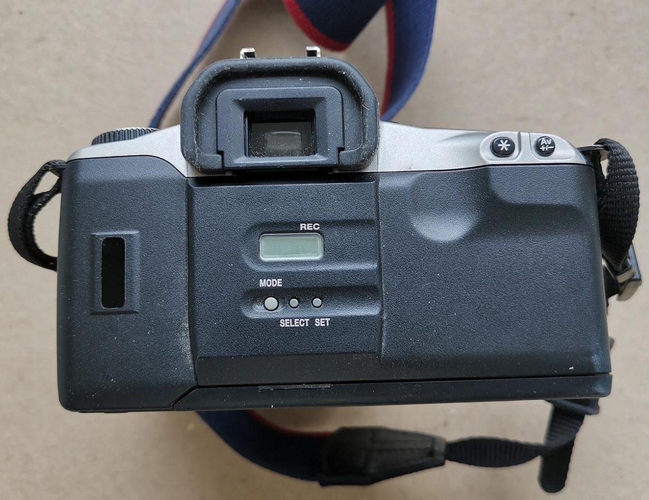 Canon EOS 300 + Canon EF Lens 35-80 mm/4-5,6 фото №3