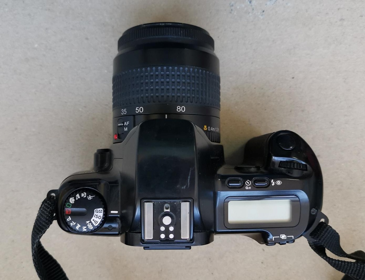 Canon EOS 500 / Kiss + Canon zoom lens EF 35-80 mm f/4-5.6 III фото №2