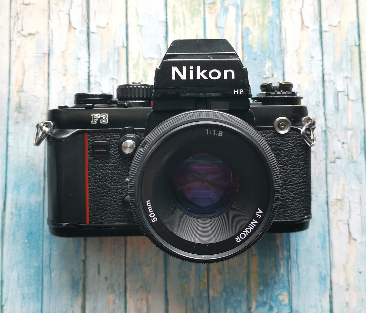 Nikon F3 + Nikkor af 50 mm f/1.8 фото №1
