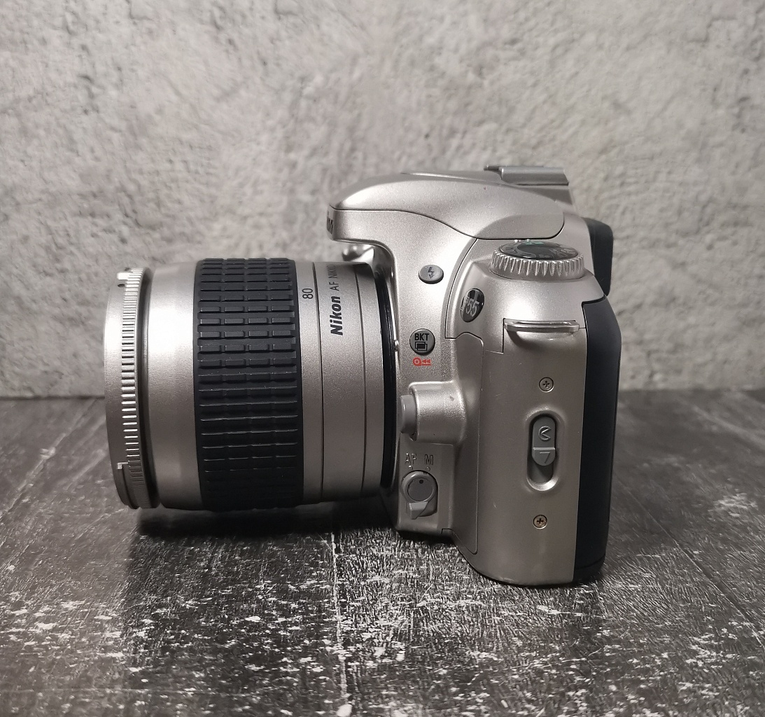 Nikon F55 + Nikon Nikkor 28-80 mm f/3.3-5.6 G (Kít Набор) фото №5