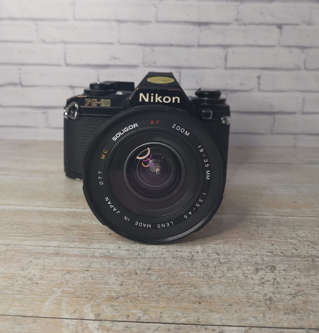 Nikon FG-20 + soligor af zoom 19-35mm f/3.5-4.5 (уценка) фото №1