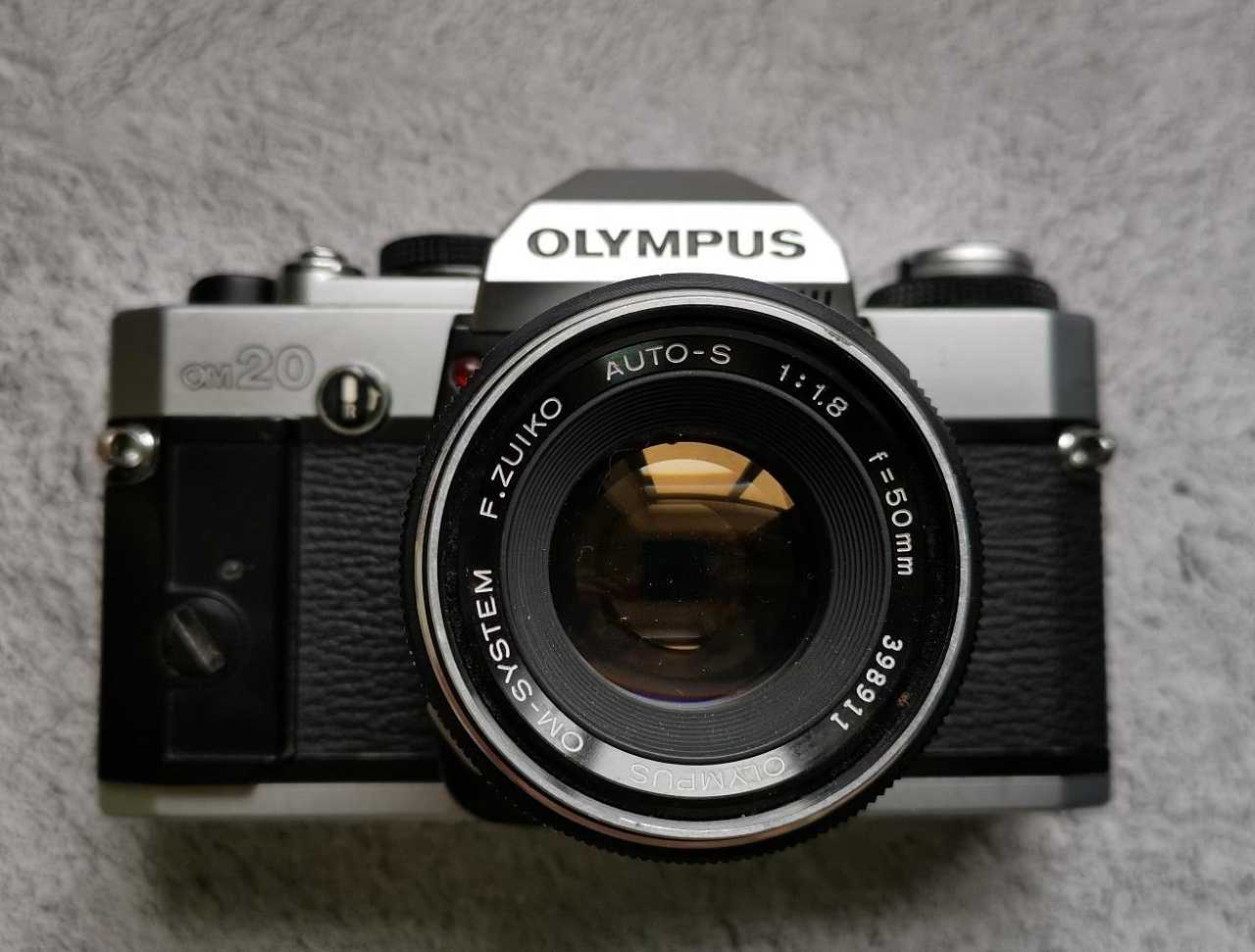 Olympus OM 20 + Olympus OM-System F.Zuiko Auto-S 50 mm f/1.8 (уценка) фото №1