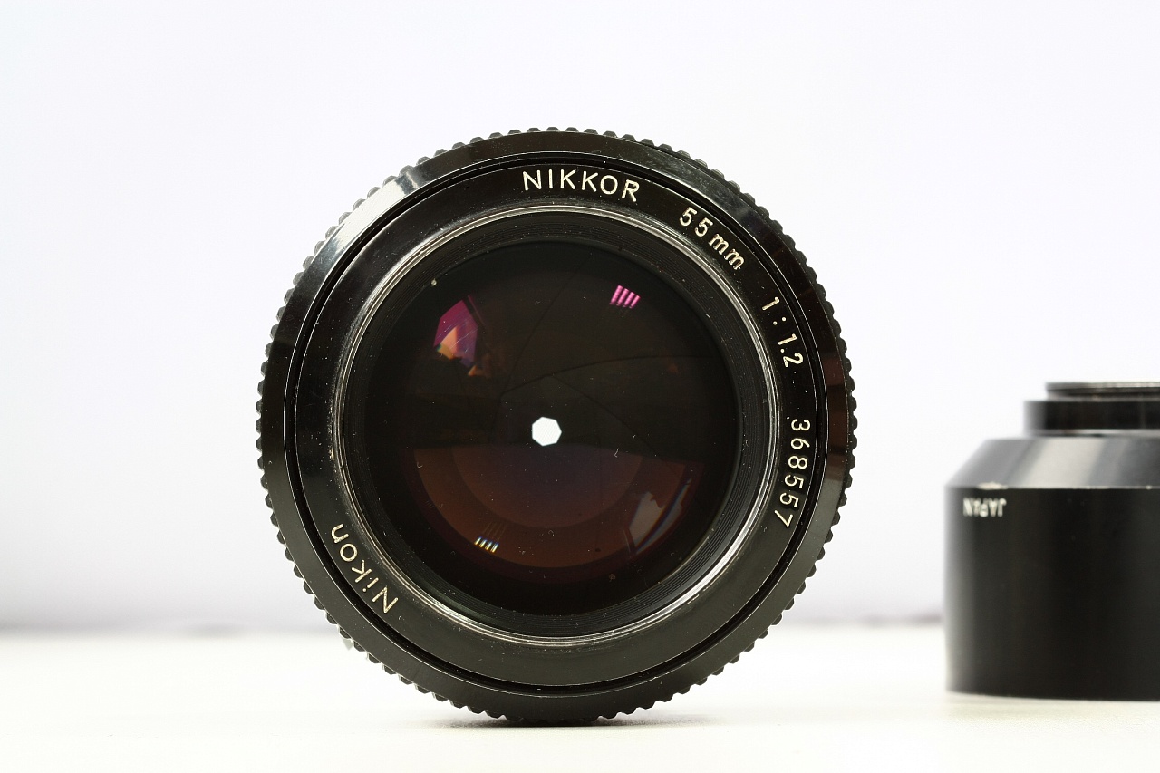 Nikon F2+Nikon Nikkor 55mm 1:1.2 фото №2