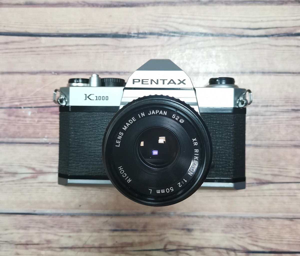 Pentax K1000 +RICOH XR RIKENON 50 mm f/2 L фото №1